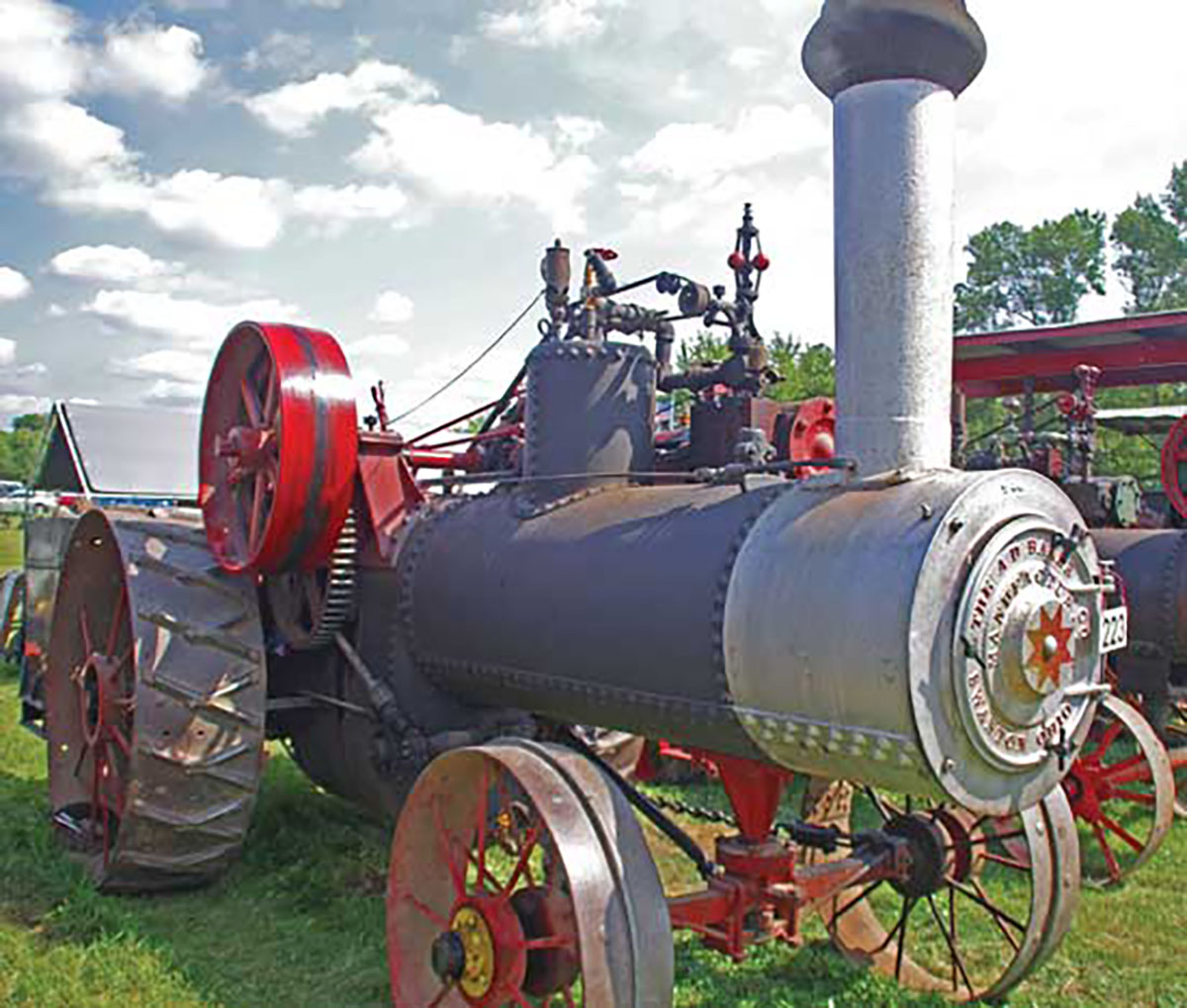 Second Nature: Steam Traction Engines Come Easily for Minnesota Woman ...